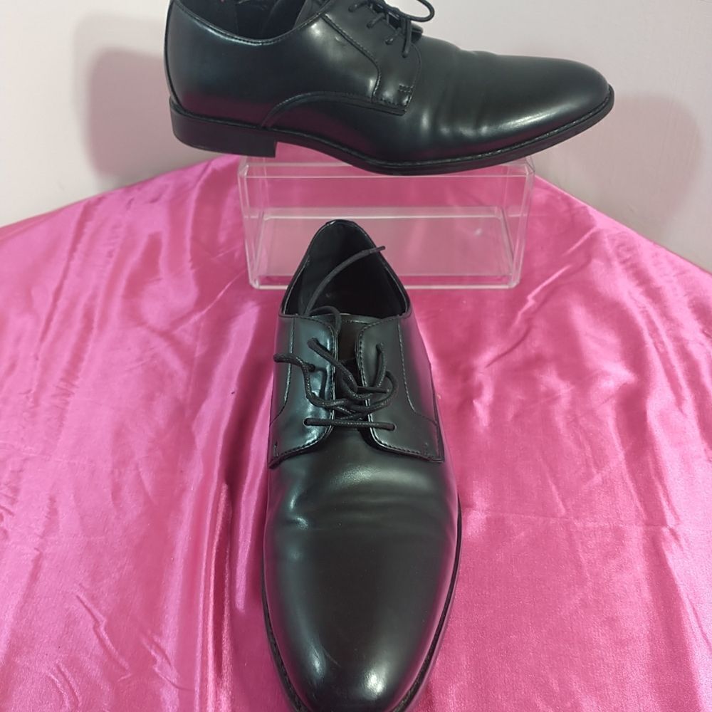 Calvin Klein Dress Shoes Mens SZ 10 US Black 'Maxler' cmaxler-M Faux Leather.